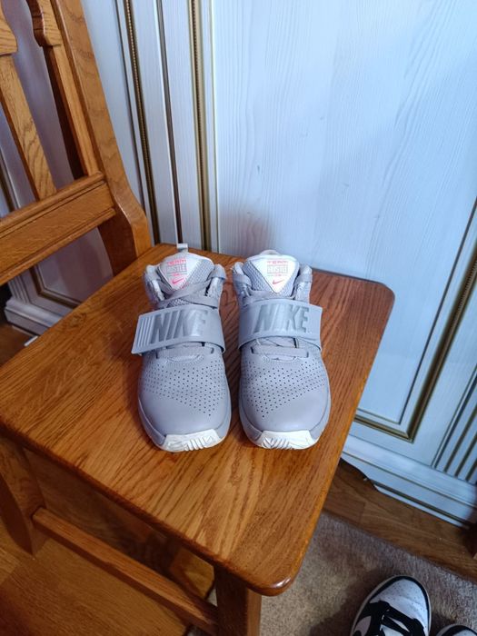 Зимові кросівки Nike Team Hustle D 8 Indonesia Оригінал