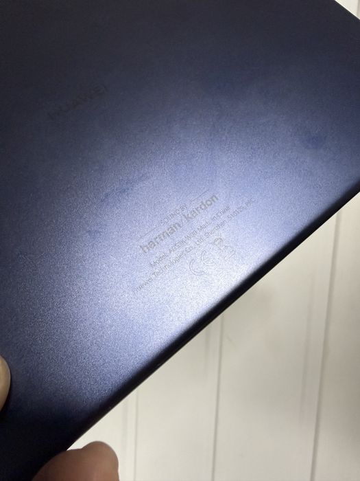 huawei matepad t10 ags3k-w09 на деталі
