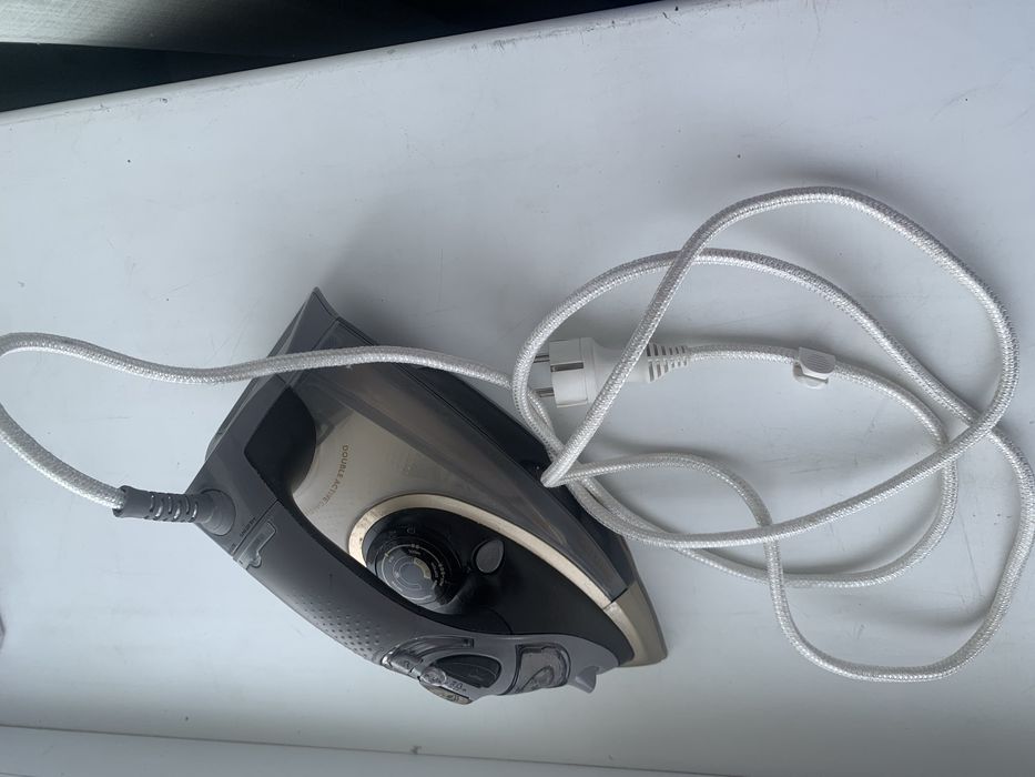 Праска Philips GC 4870