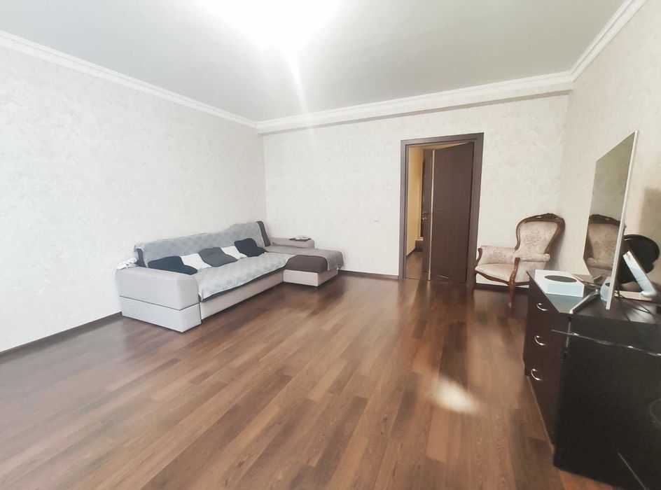 Продажа 2к. раздельная панорамка жкЧайка улЛобановского 13