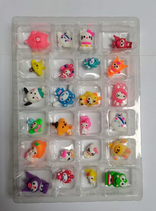 Kalendarz adwentowy - 24 mini figurki Sanrio (Hello Kitty, My