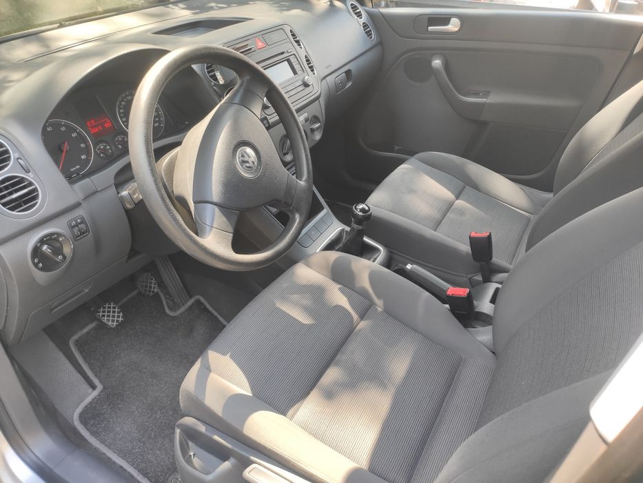 Продам Volkswagen Golf Plus 1.6 MPI  2006год