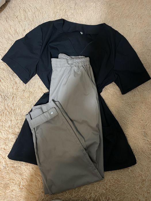 Медичний костюм.