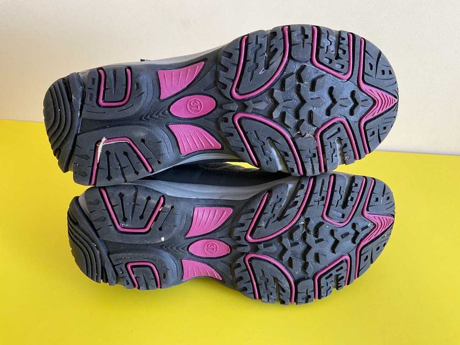 Кросівки шкіряні walkx 37р