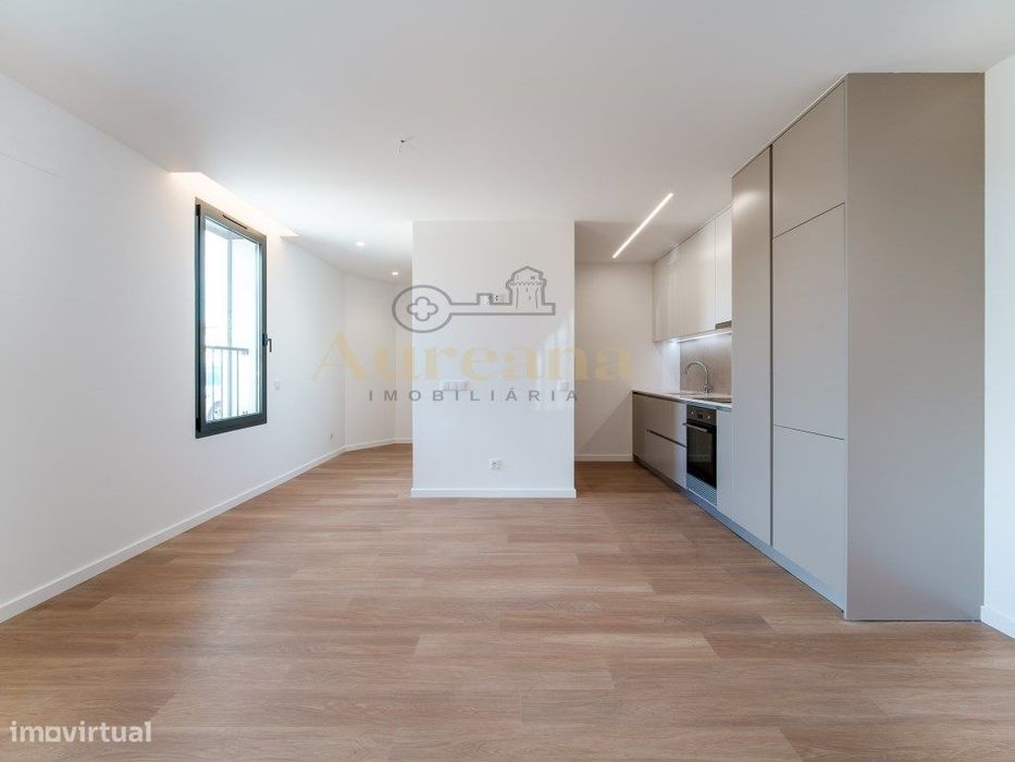 Apartamento T1 Novo em prédio de luxo com Piscina Privada - Fátima — Fátima, Santarém