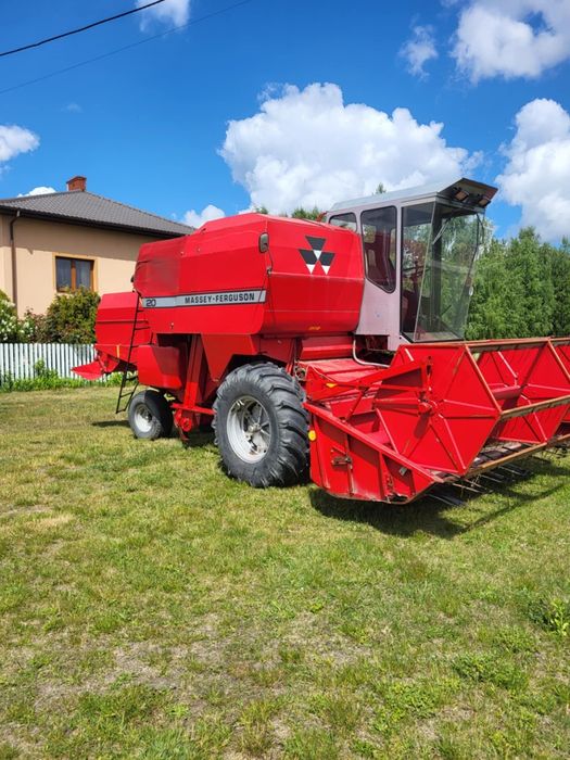 Kombajn Massey Ferguson 20