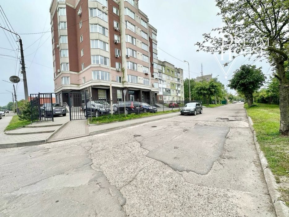 Продаж комерційного приміщення (стоматологічний кабінет)