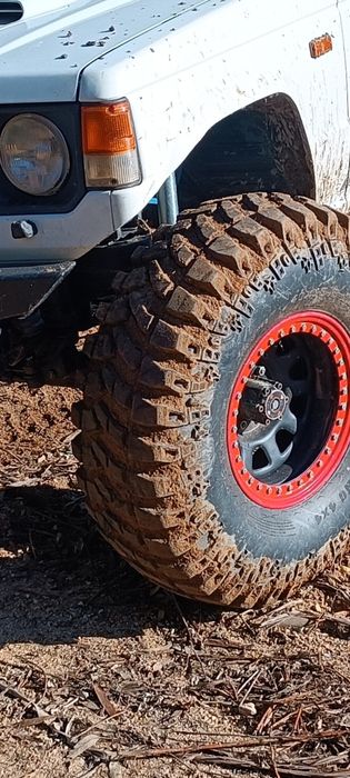 Pneus big rock 40