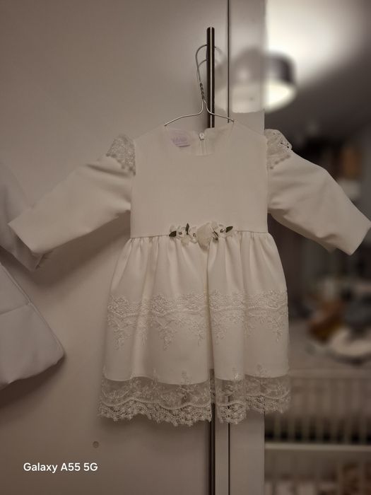 Ubranko na chrzest dla dziewczynki