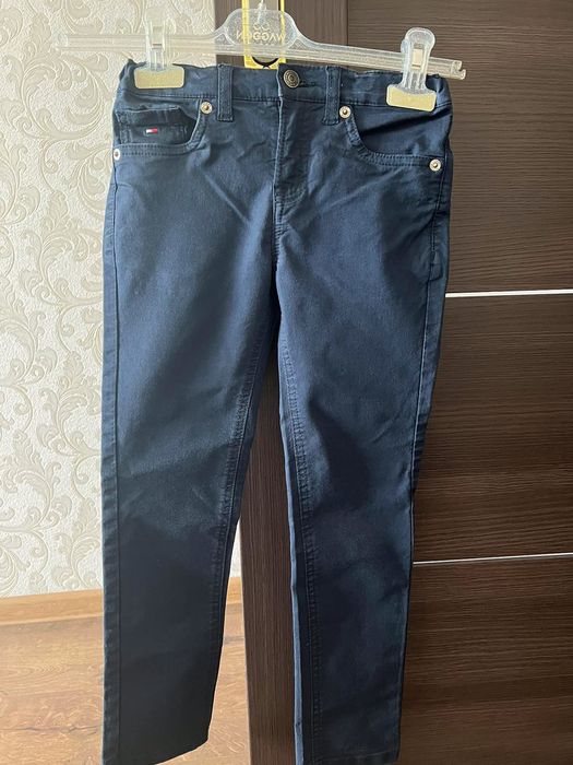 Продам для хлопчика нові брендові брюки від  Tommy Hilfiger