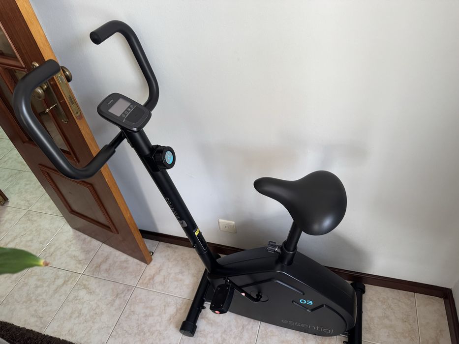 Bicicleta Ergométrica Domyos Essential 03 – Excelente Estado