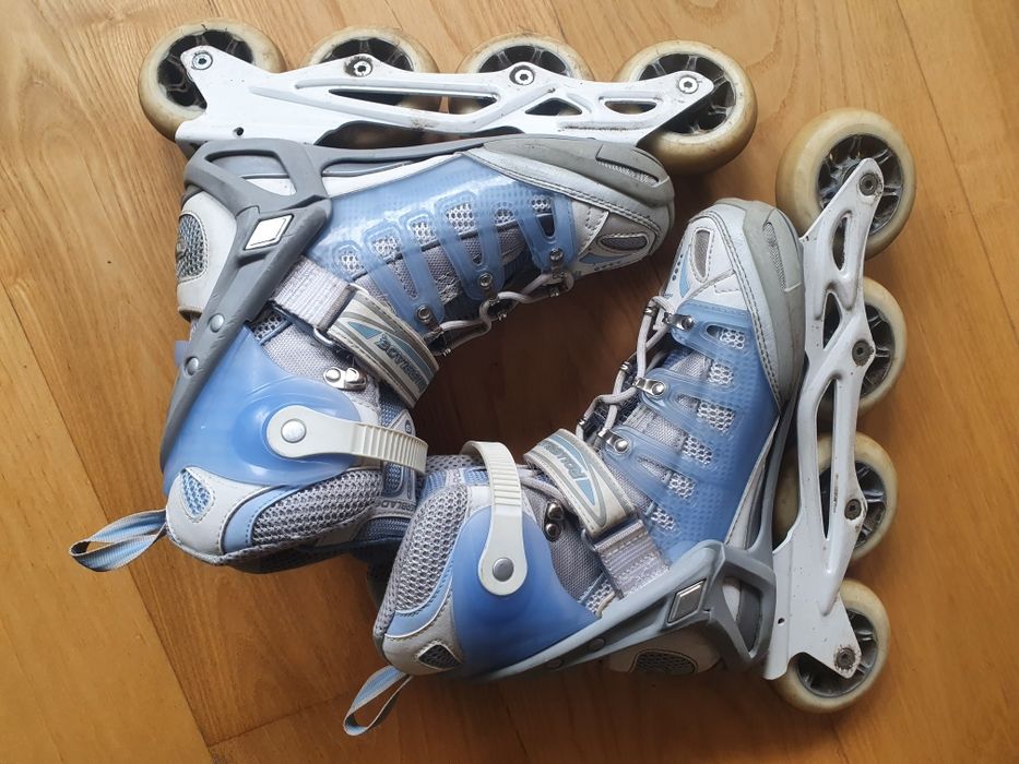 Rollerblade Activia r35 wk 22cm 84mm 84A sg7 rolki szybkie fitness
