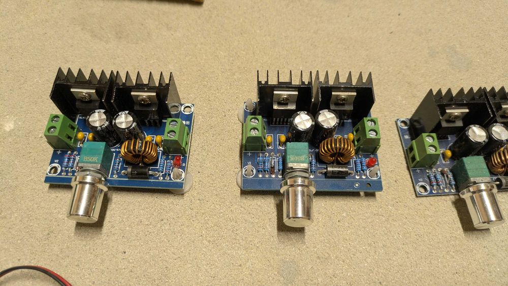 Вентилятор 12В 80х80, кулер Sunon, Foxconn