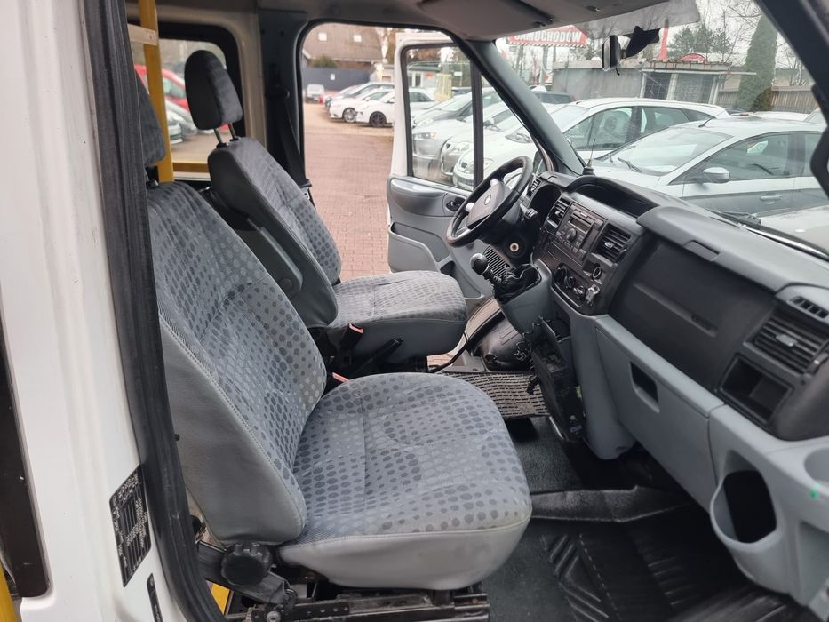 Ford Transit 2011r 2.2 TDCI Klimatyzacja **WindaDla niepełnosprawnych*