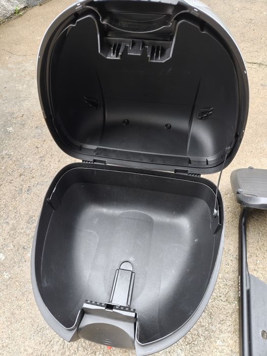 Top case Shad SH 33 com suporte