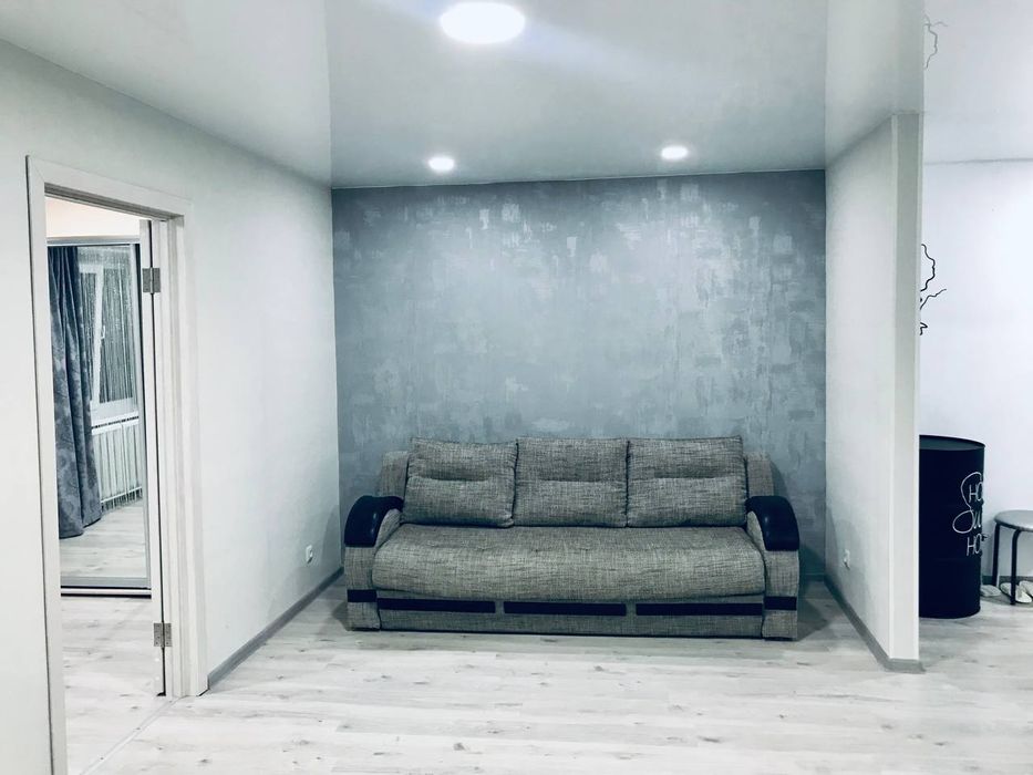 2к.квартира,центр.Соборна 43.Подобово,погодинно.