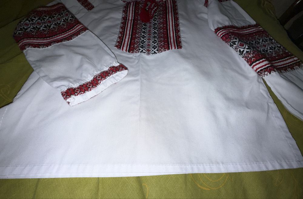 Вишиванка 122-128р на дівчинку