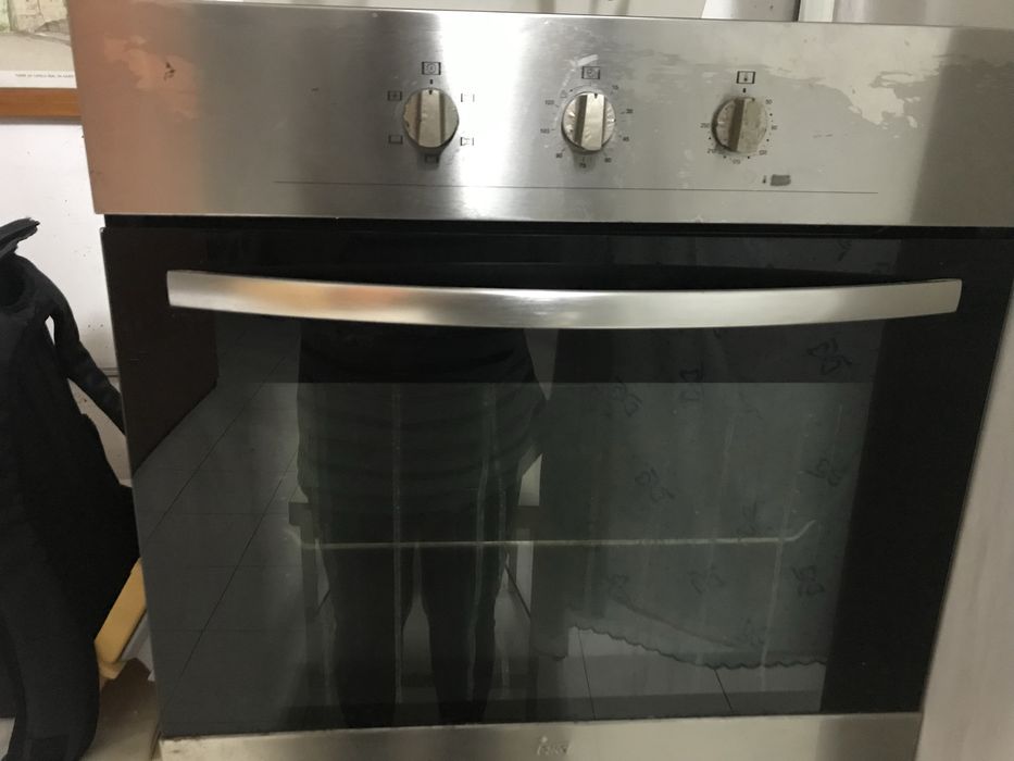 Forno de incastrar marca teka