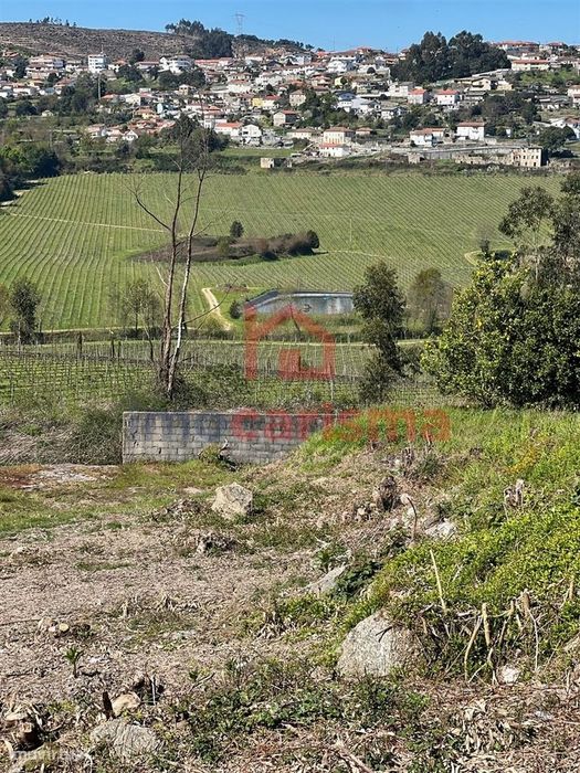 Lote de Terreno para construção com 738m2 em S. Martinho do Campo, San — Vila Nova do Campo, Porto