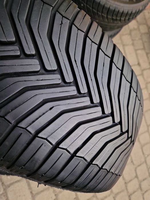 215/55R16 Michelin CrossClimate + Всесезонка склад шини резина шины покрышки Мішелін