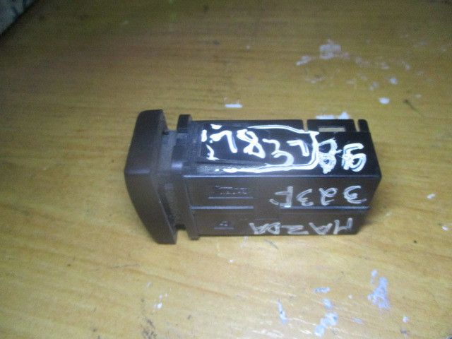 Botão / interruptor de luzes MAZDA 323 III (BF)