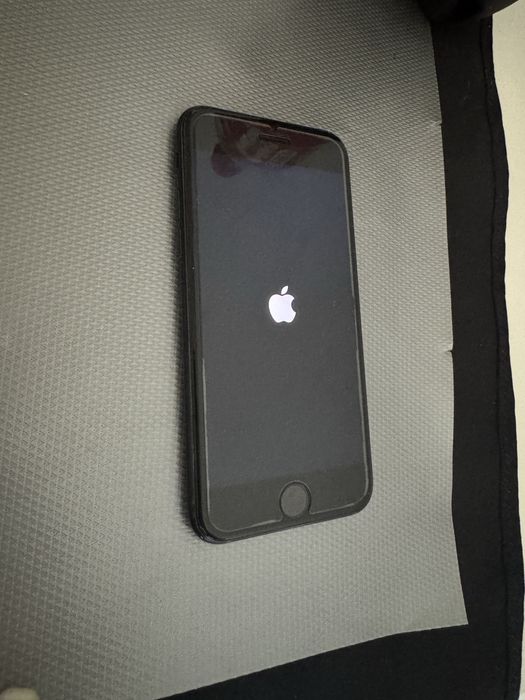 Iphone SE 2022 apple