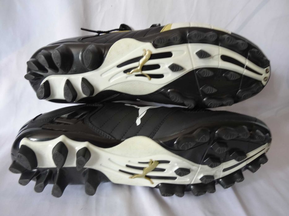 Buty PUMA roz 46 Piłkarskie Korki Skóra