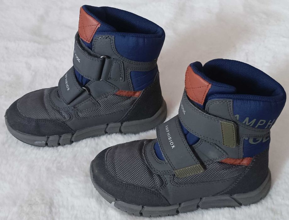 (última promoção) Botas GEOX cinzento azul, 28 muito pouco uso