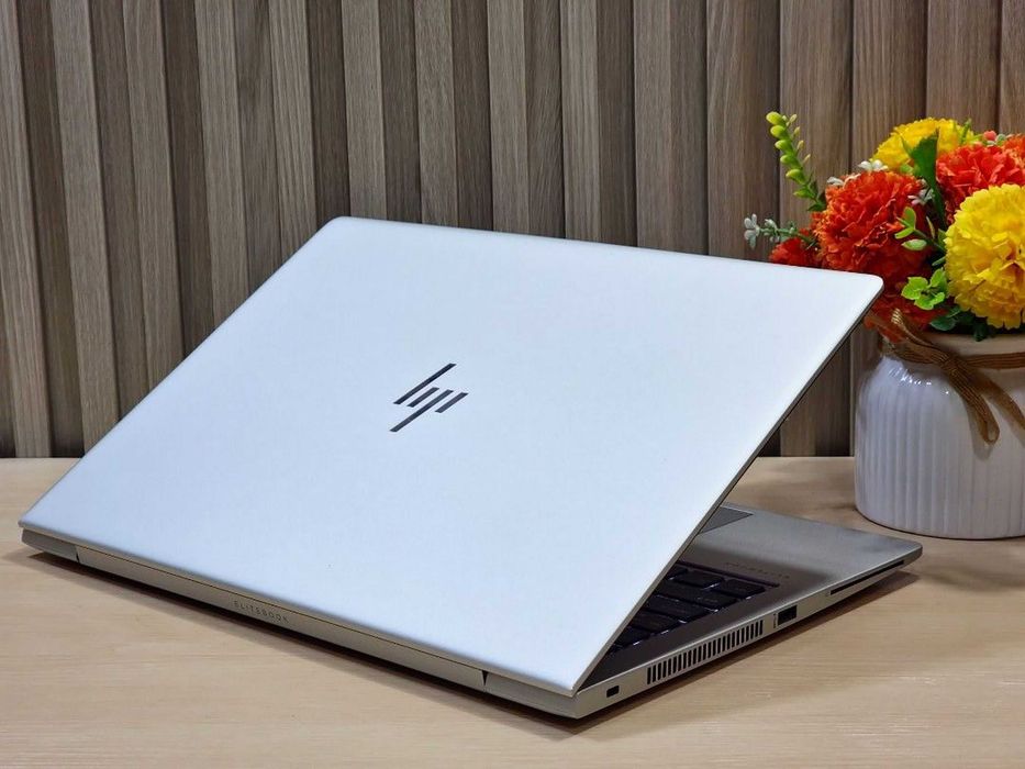 HP Elitebook 14" i5-8265U/16GB/256Nvme gama Profissional