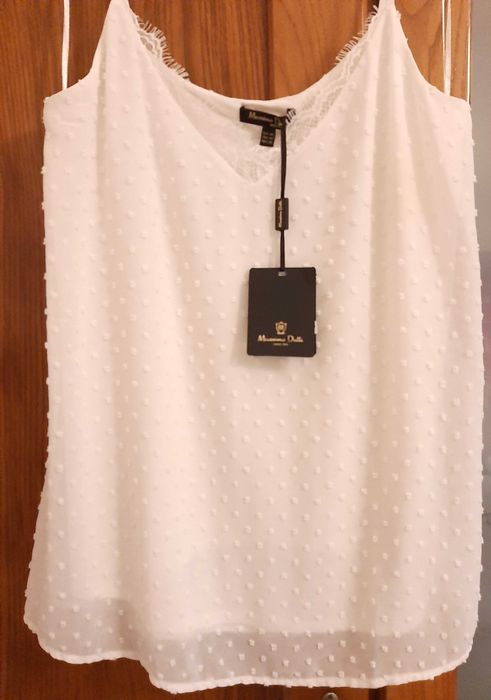 Top plumeti com detalhe de renda preta Massimo Dutti