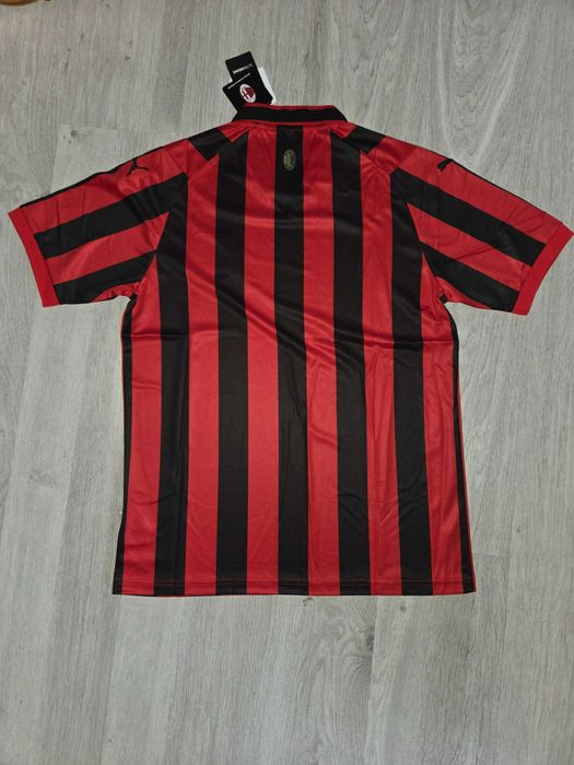 Camisola Milan 125 anos especial