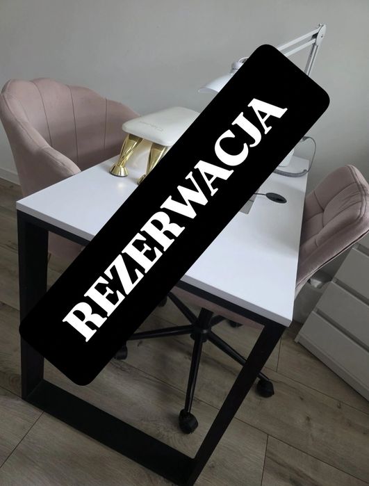 Stół do Manicure – Idealny dla Twojego Salonu!