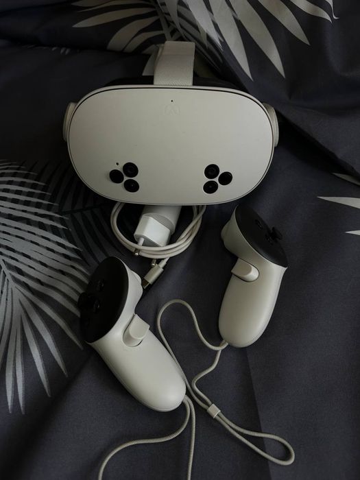 Meta quest 3s 256gb + Batman Arkham shadow