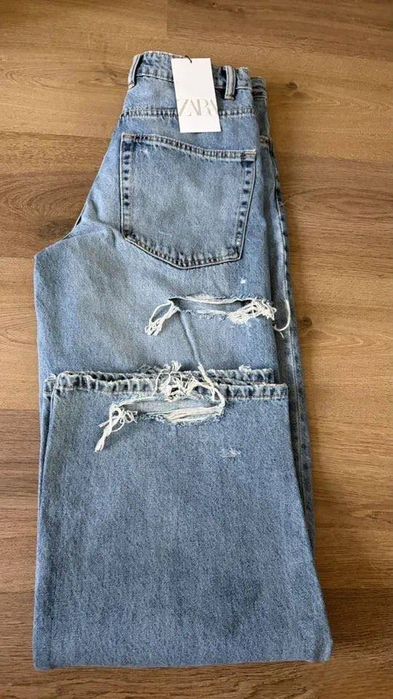 Джинсы Zara 36 новые зара рваные женские