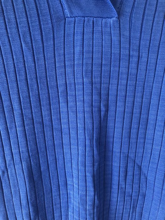 Vestido plissado azul Zara