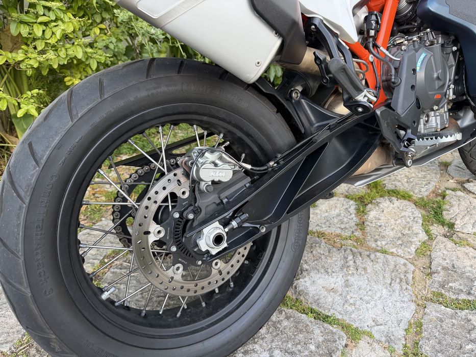 KTM 890 adventure R