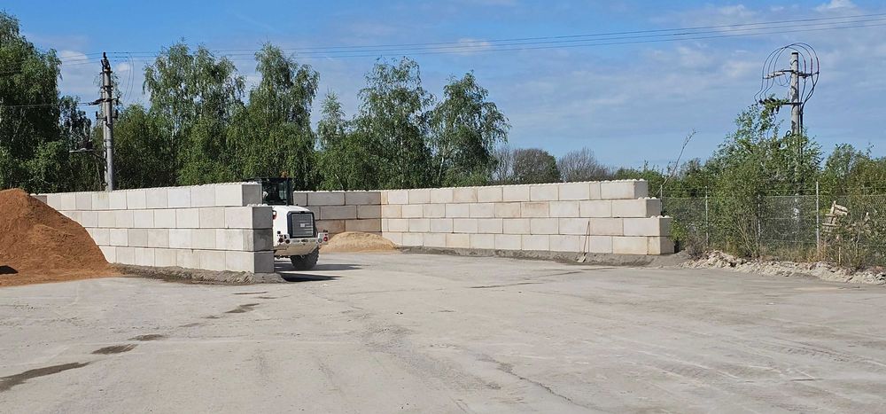 Bloki Lego, Podmurówka, Mur oporowy, Zasieki, Silosy, Boksy na węgiel