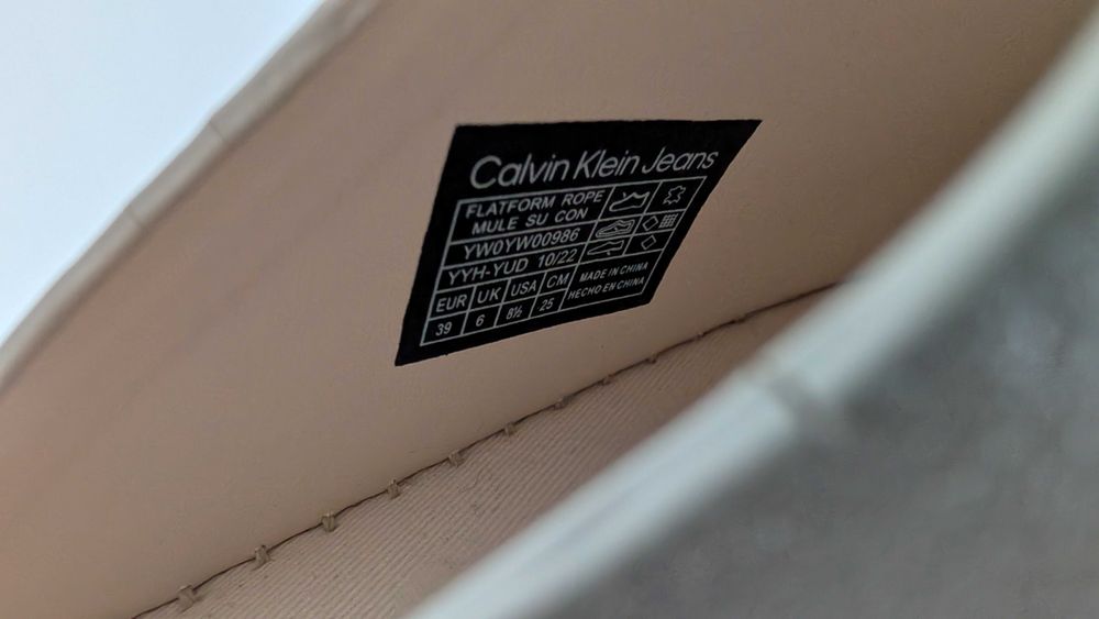 Calvin Klein Klapki typu mules skórzane z podeszwą na platformie 39