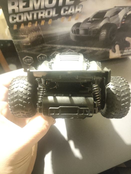 Машинка на радіо керуванні з Аккумулятором