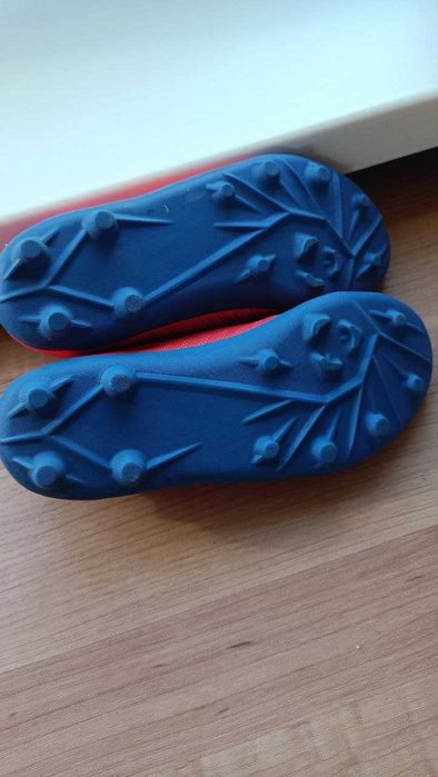 Бутси буци р. 31-32