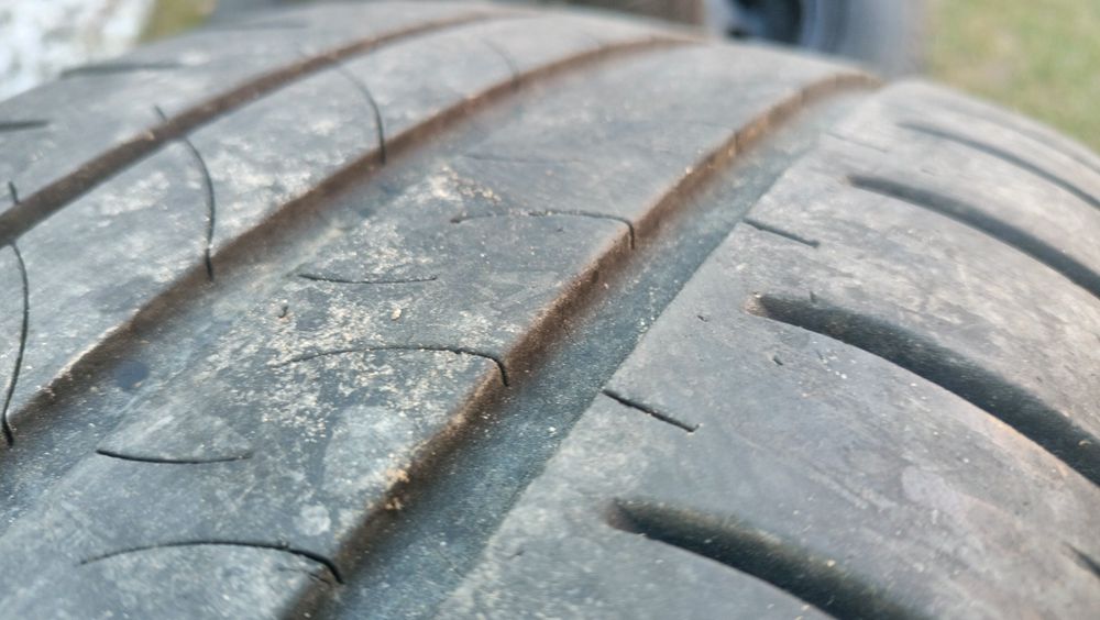 Felgi stalowe 16 4x108 et23 Citroen Peugeot opony do wymiany okazja