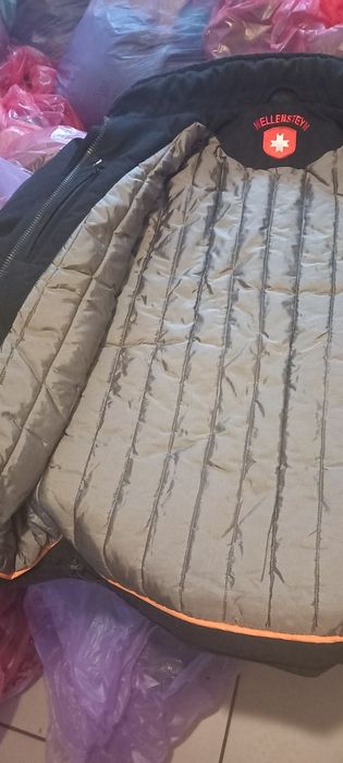 Kurtka ocieplana męska.