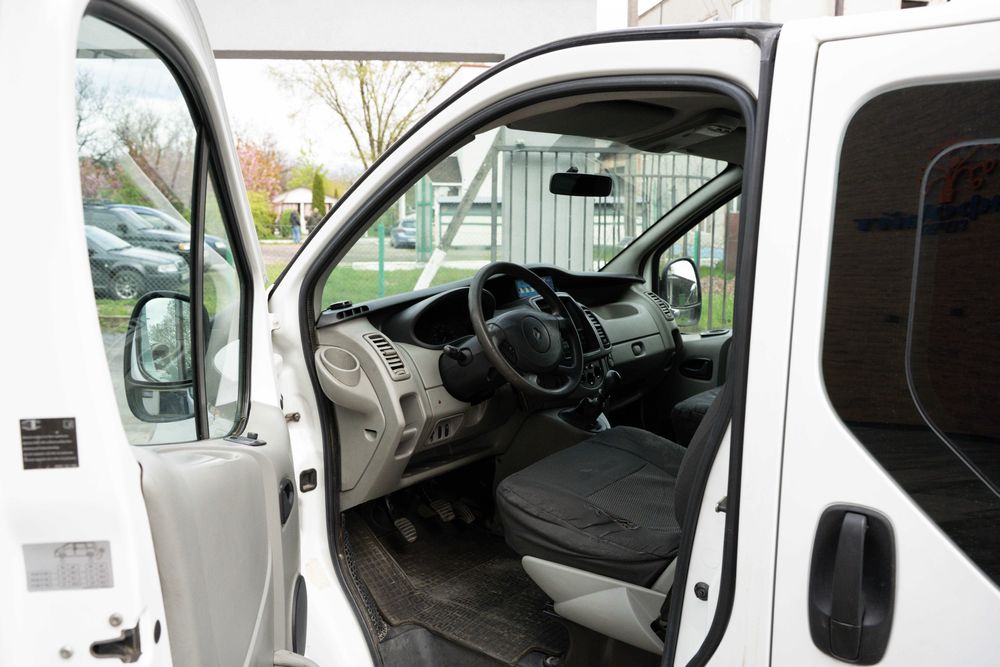 Renault Trafic 2012