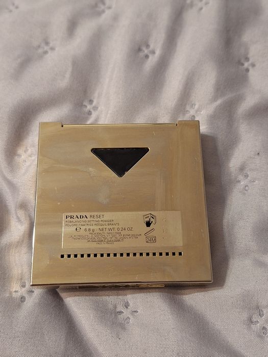Prada Reset Rebalancing Setting Powder