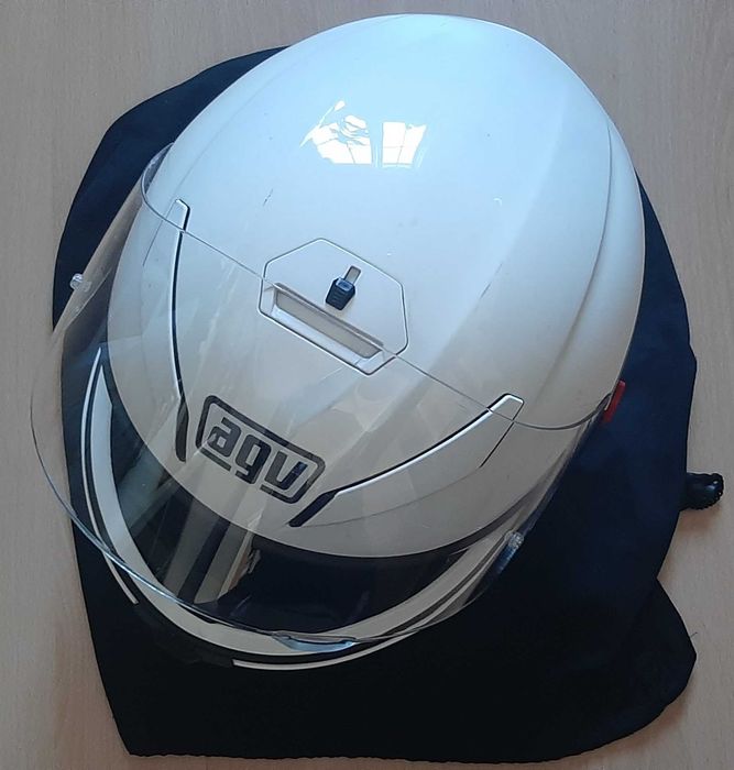 Equipamento (capacetes,casaco,calças,suporte smartphone)