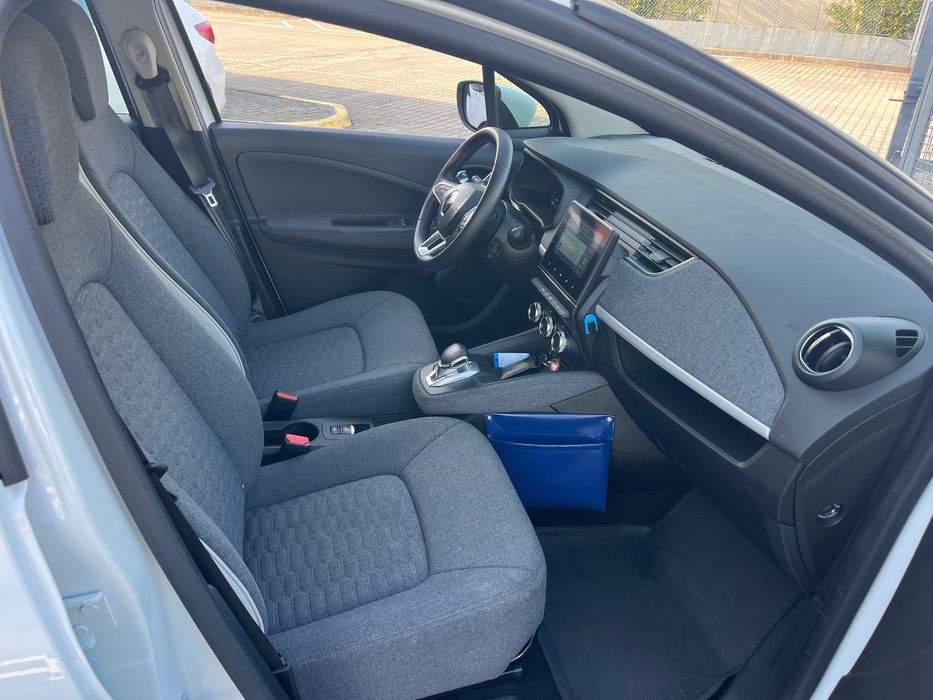 Motorista TVDE - ZOE 50 KW (24h /7 Dias por Semana). Grande Porto.