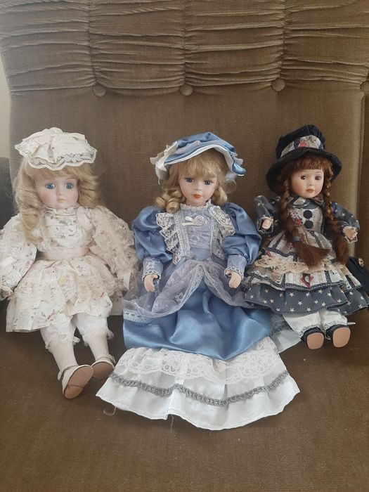 Bonecas de porcelana antigas