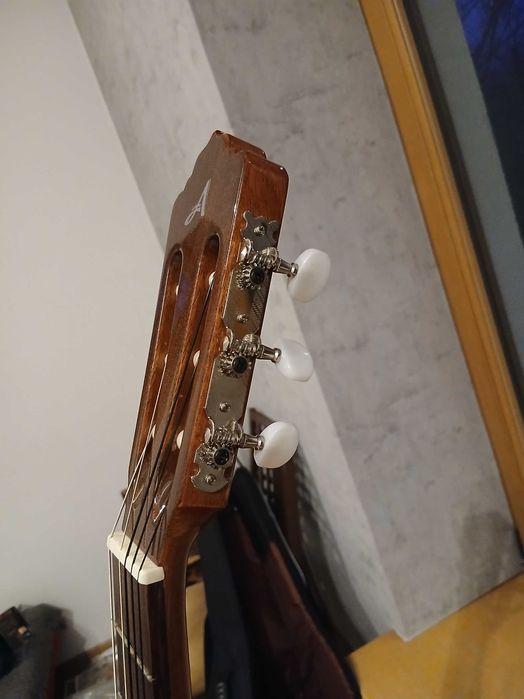 Almansa 401 Cedro – gitara klasyczna + pokrowiec Yaro + akcesoria
