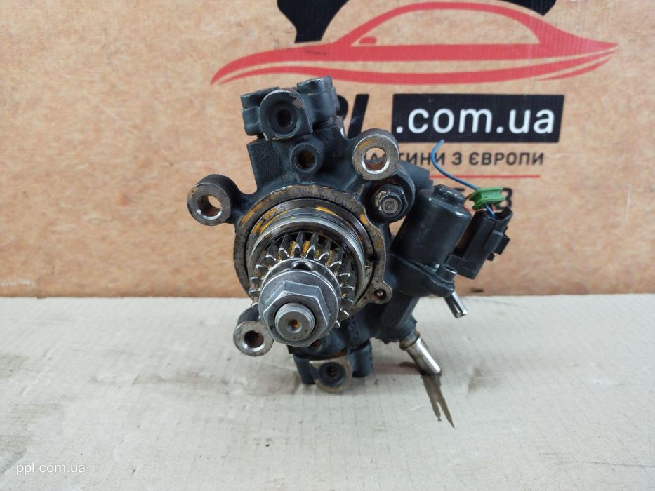 Nissan Navara 14- насос топливный высокого давления ТНВД 167008683R