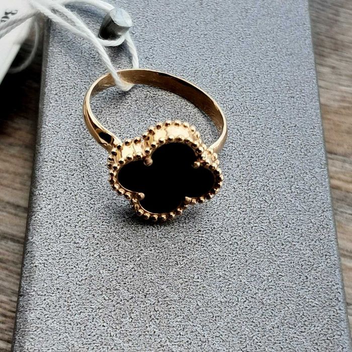 Золотое кольцо золота обручка Клевер золото 585